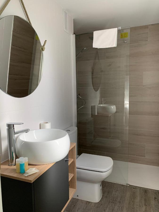 Ciudad De Jaca Hotel ภายนอก รูปภาพ